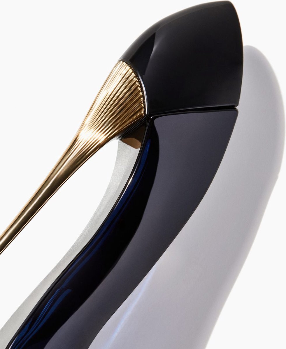 Carolina Herrera Good Girl Betoverende Nachtelijke Essentie voor Dames 30 ml